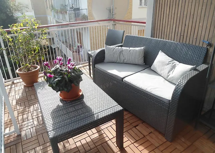 ベッド・アンド・ブレックファスト Aida Charming