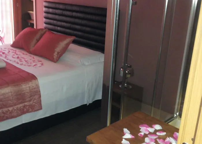 ベッド・アンド・ブレックファスト Aida Charming 2*