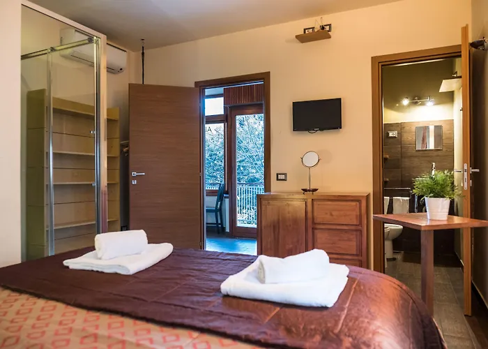 ベッド・アンド・ブレックファスト Aida Charming