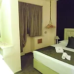 Oda ve Kahvaltı Aida Charming 3*